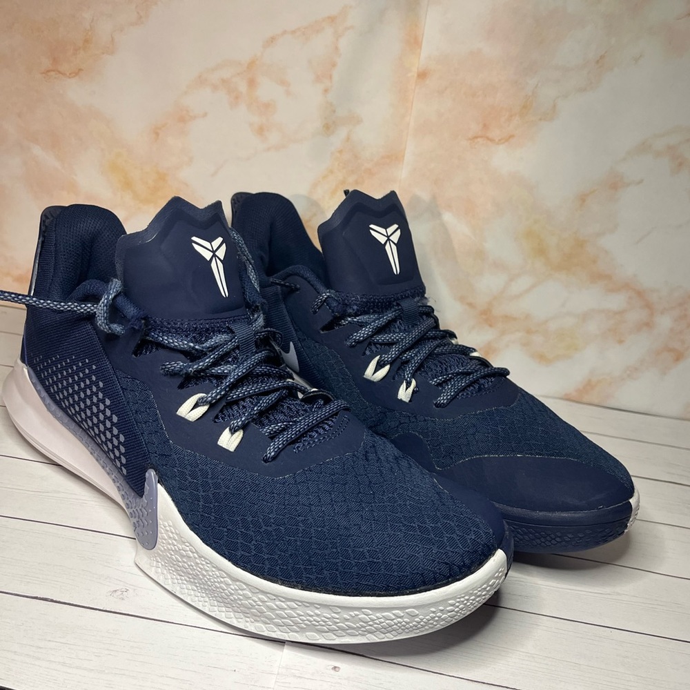 Nike Kobe Mamba Fury Men’s 9 Midnight Navy